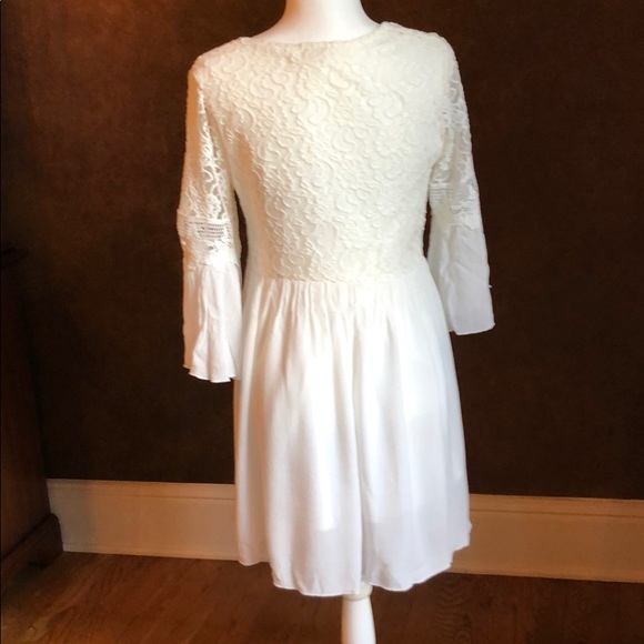 Indigo Soul White Lace Top - Picture 4 of 5